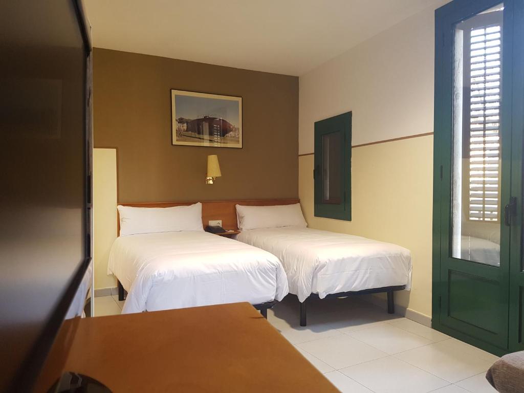 
Twin Room with Balcony
