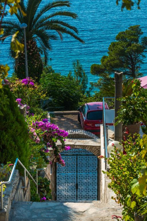 Villa Carmen Rooms & Apartments - 16