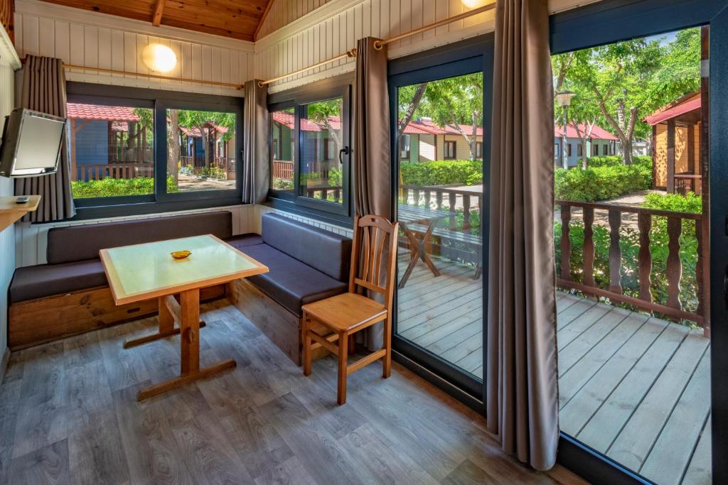 Balkón nebo terasa v ubytování Camping Solmar