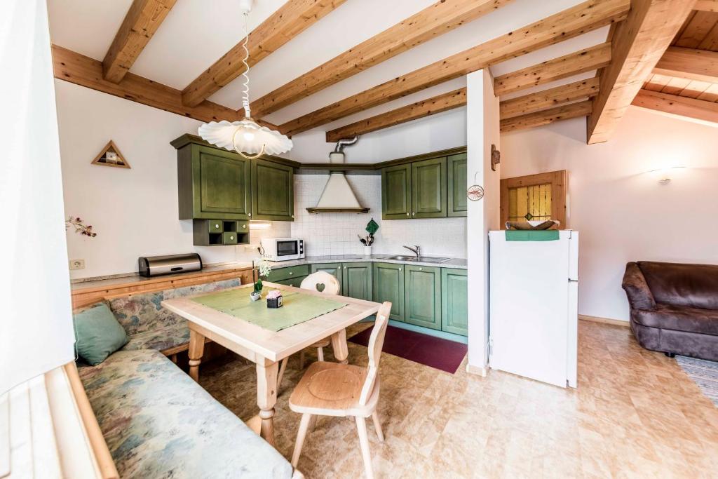 Kuchnia lub aneks kuchenny w obiekcie Appartement Haidacher