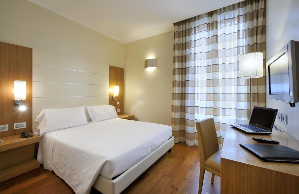 TV a/nebo společenská místnost v ubytování Hotel Canada