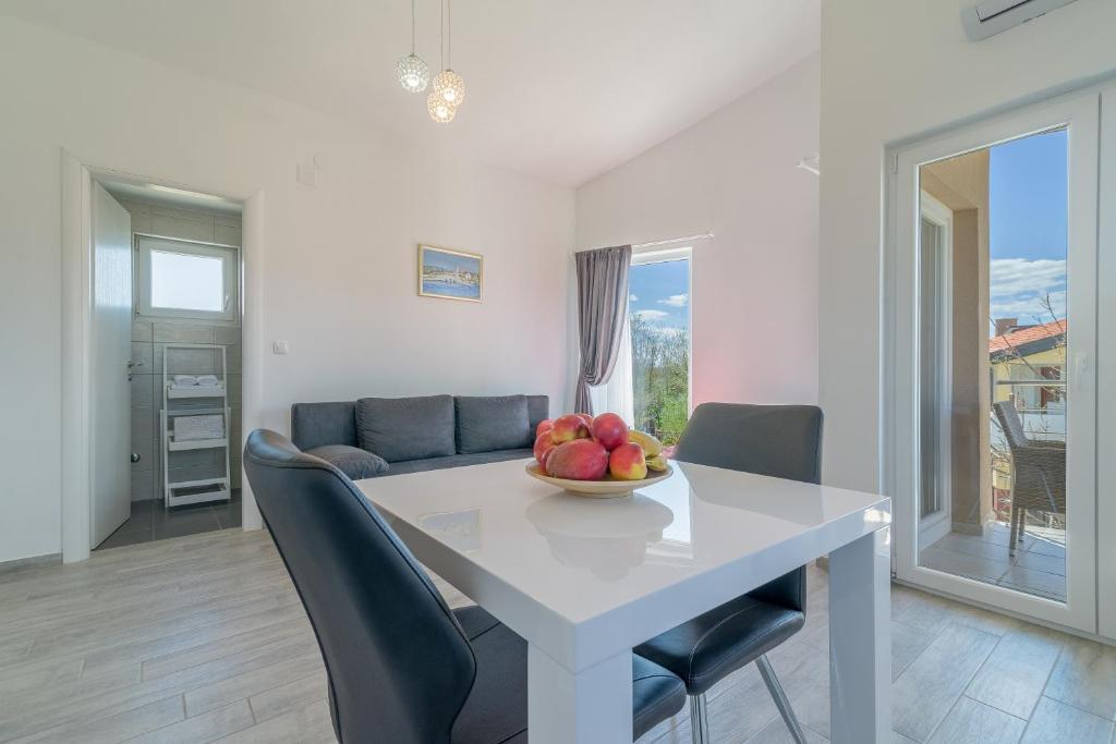 Apartments Enona - Apartamento De Un Dormitorio