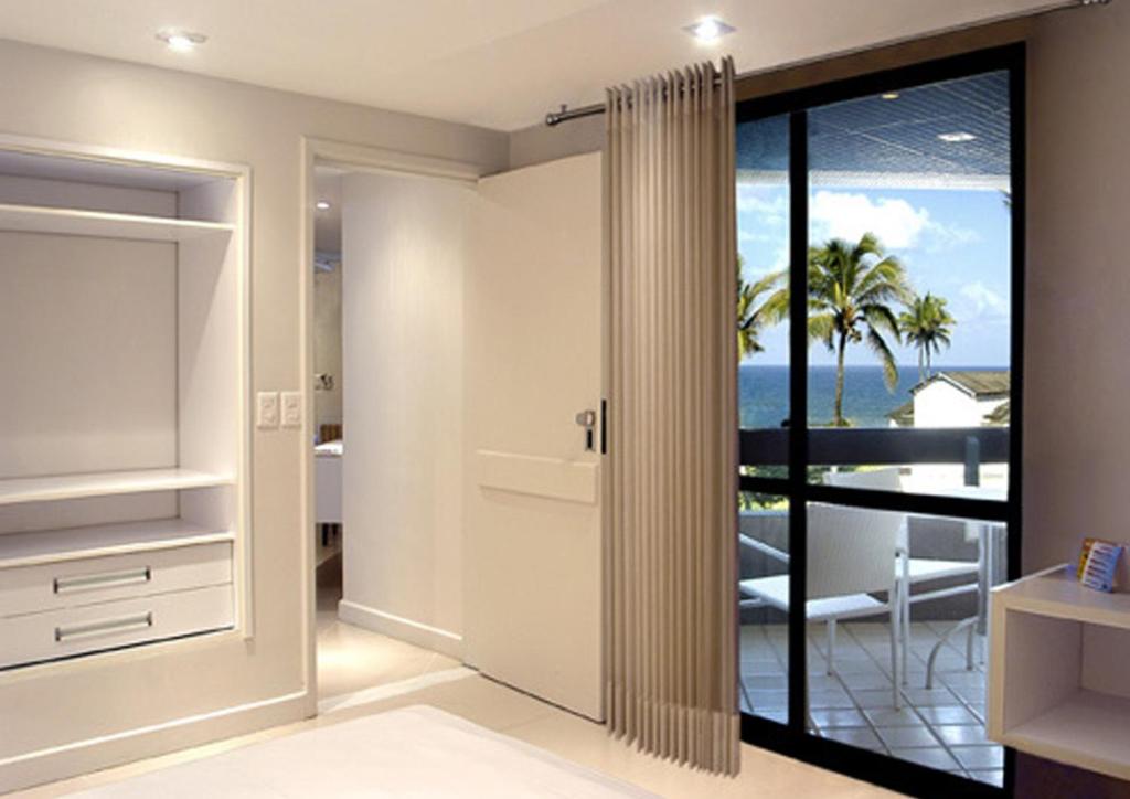  Bahiamar Hotel