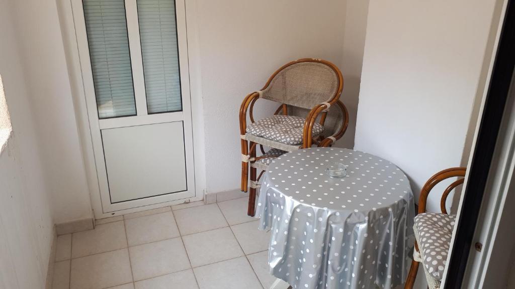 Fotografie z fotogalerie ubytování Apartmani Riba v destinaci Makarska