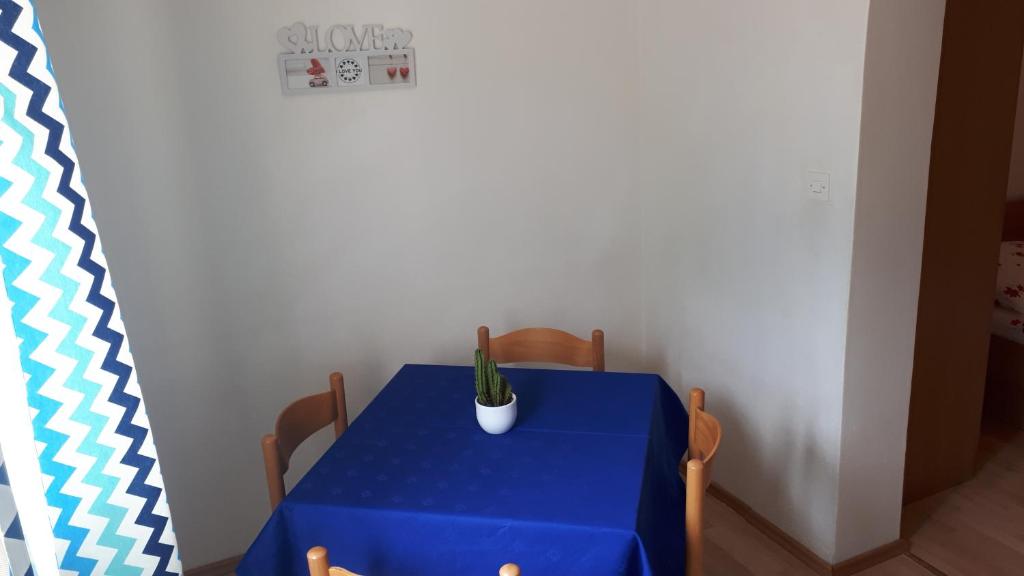 Fotografie z fotogalerie ubytování Apartmani Riba v destinaci Makarska