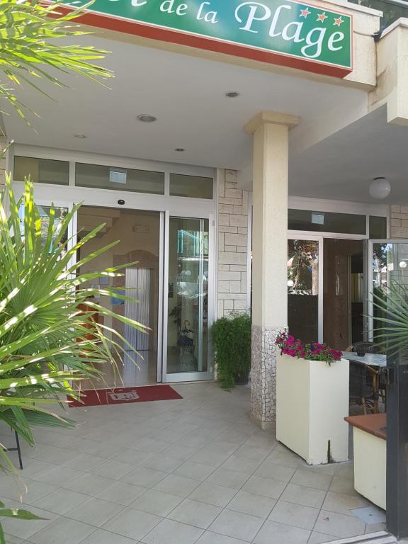 Exteriér nebo vchod ubytování Hotel De La Plage