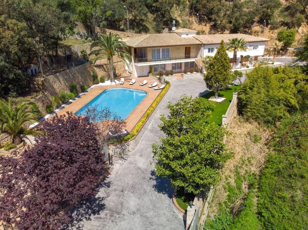 Villa CANYELLES BEACH COSTA BRAVA-INCL. ACTIVITIES-22PAX ...