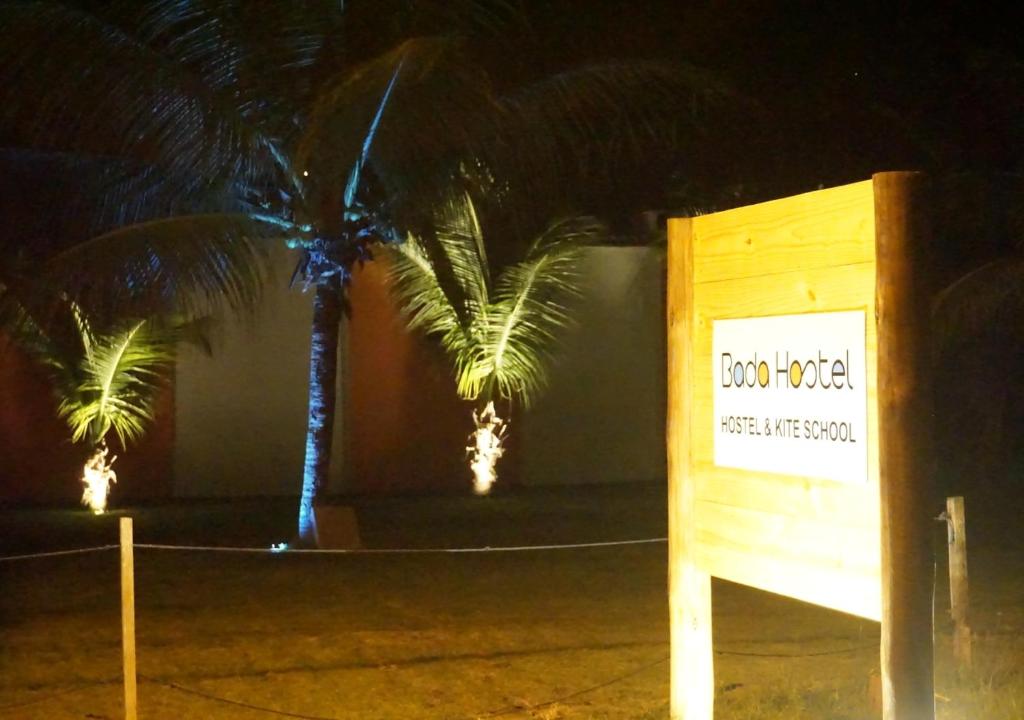 Bada Hostel & Kite School