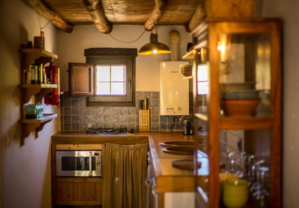 Kuchyňa alebo kuchynka v ubytovaní Casa con encanto en Alájar