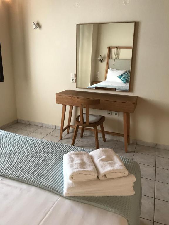 Postel nebo postele na pokoji v ubytování Villa POLYTIMI