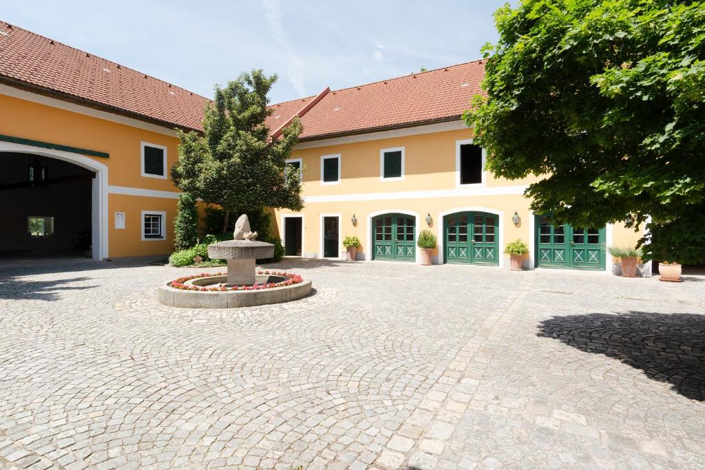 Edificio in cui si trova la locanda