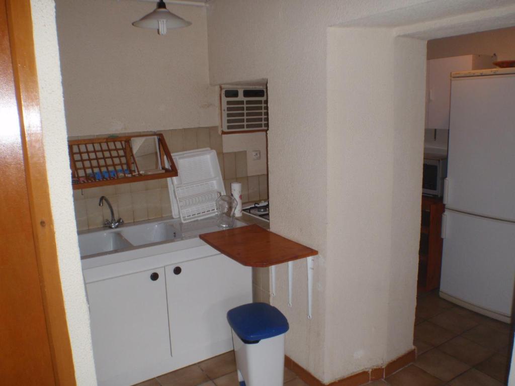 Köök või kööginurk majutusasutuses Gîte ROSIDAJEAN