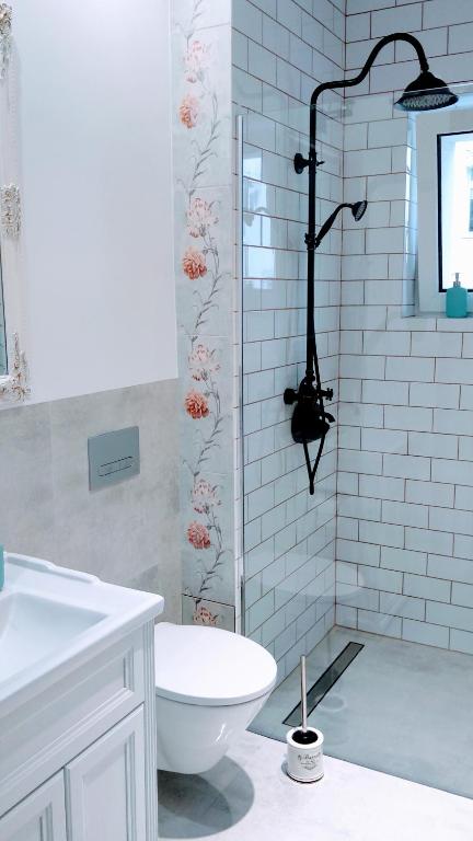 Koupelna v ubytování Apartament Wesoła