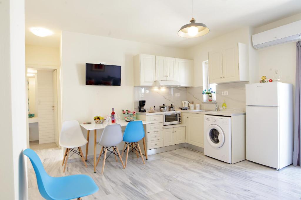 Melina Apartments - 10