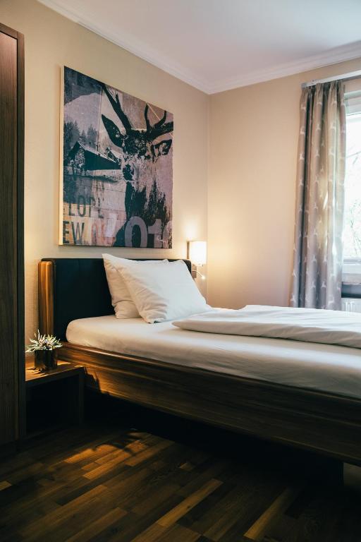 Boutique-Hotel Bayerischer Hof - Einzelzimmer MEDIUM