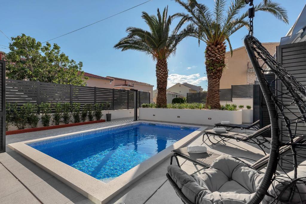Lulani Makarska pool apartment