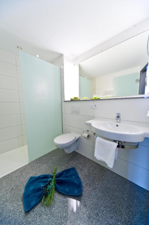 Koupelna v ubytování Wohlfühl-Hotel Neu Heidelberg