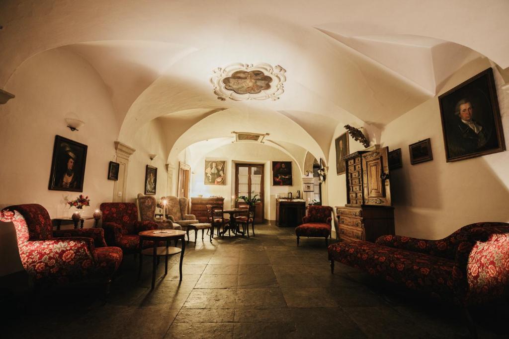 Uma área de estar em Historic Hotel Albrici