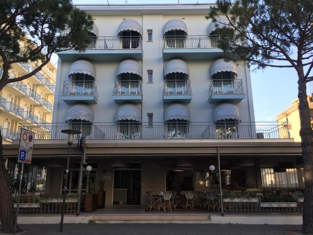 Budova, kde se hotel nachází