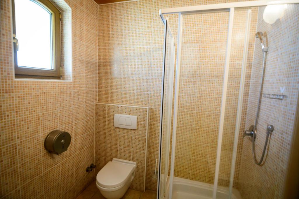 Koupelna v ubytování Tekergő Motel és Étterem