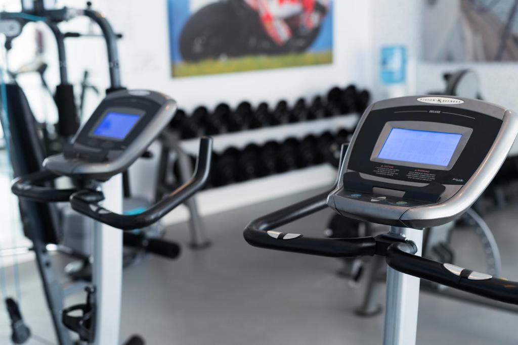 Posilňovňa alebo fitness centrum v ubytovaní Hotel Spa Calagrande Cabo de Gata