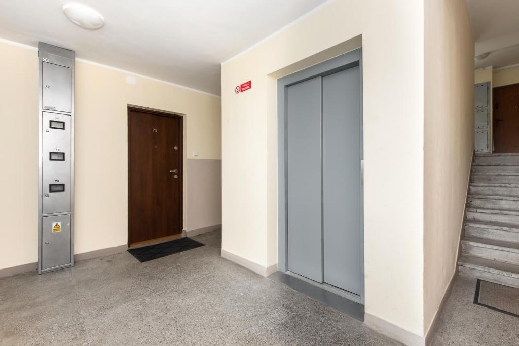 Fotografia z galérie ubytovania SuperApart Belwederska A MiniStudio, Balcony, Kitchen, Pet-Friendly, TV & Wifi vo Varšave