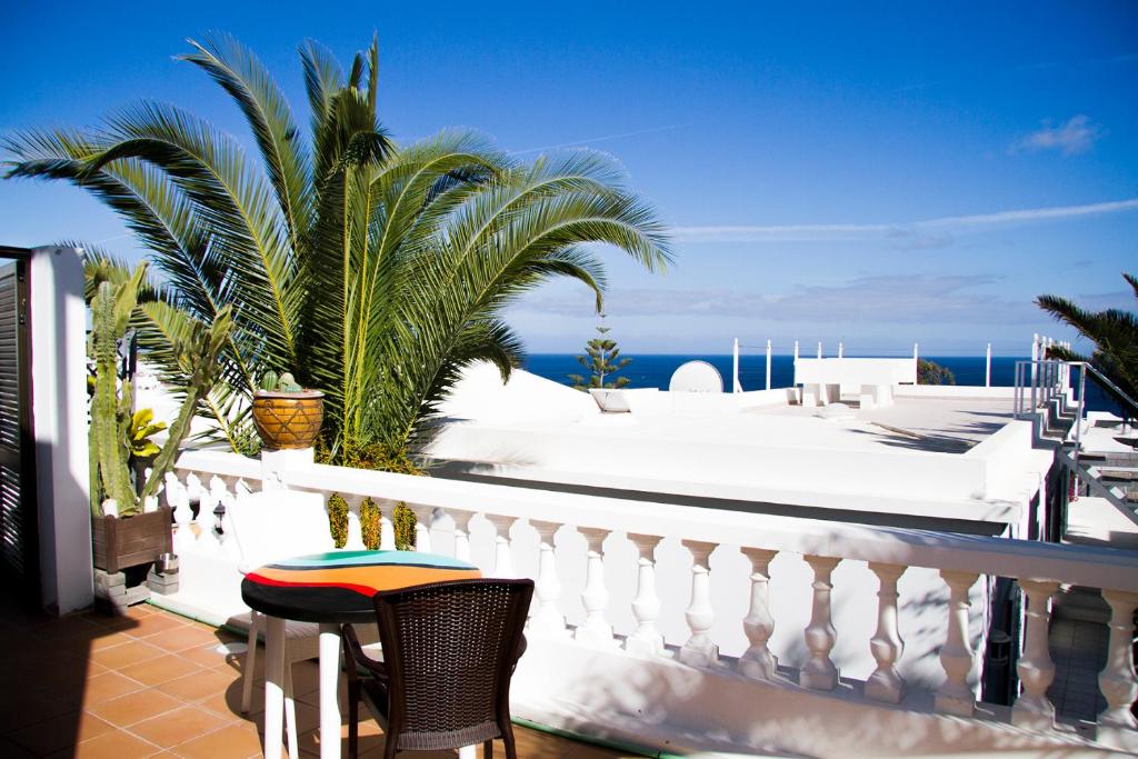 Apartments GINA y VISTA OCEANO - Studio
