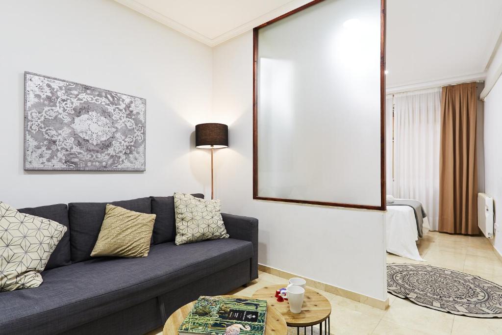 Posezení v ubytování LEEWAYS LOFT V in GRAN VÍA