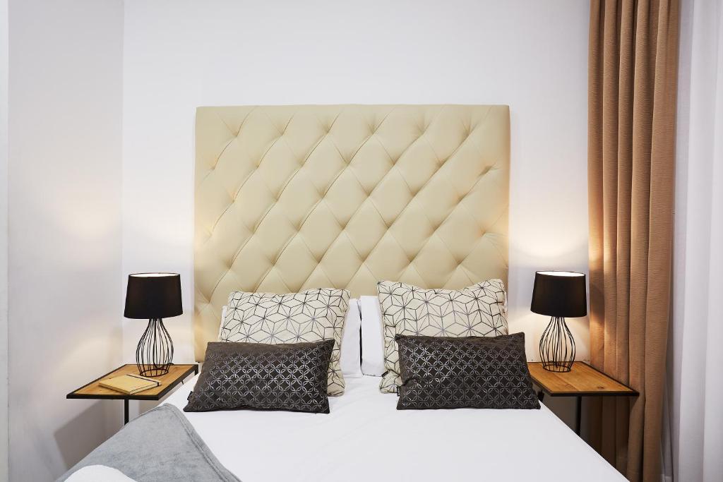 Postel nebo postele na pokoji v ubytování LEEWAYS LOFT V in GRAN VÍA