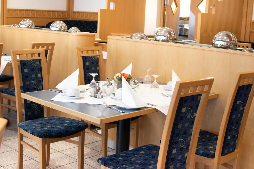 Restaurace v ubytování Miratel