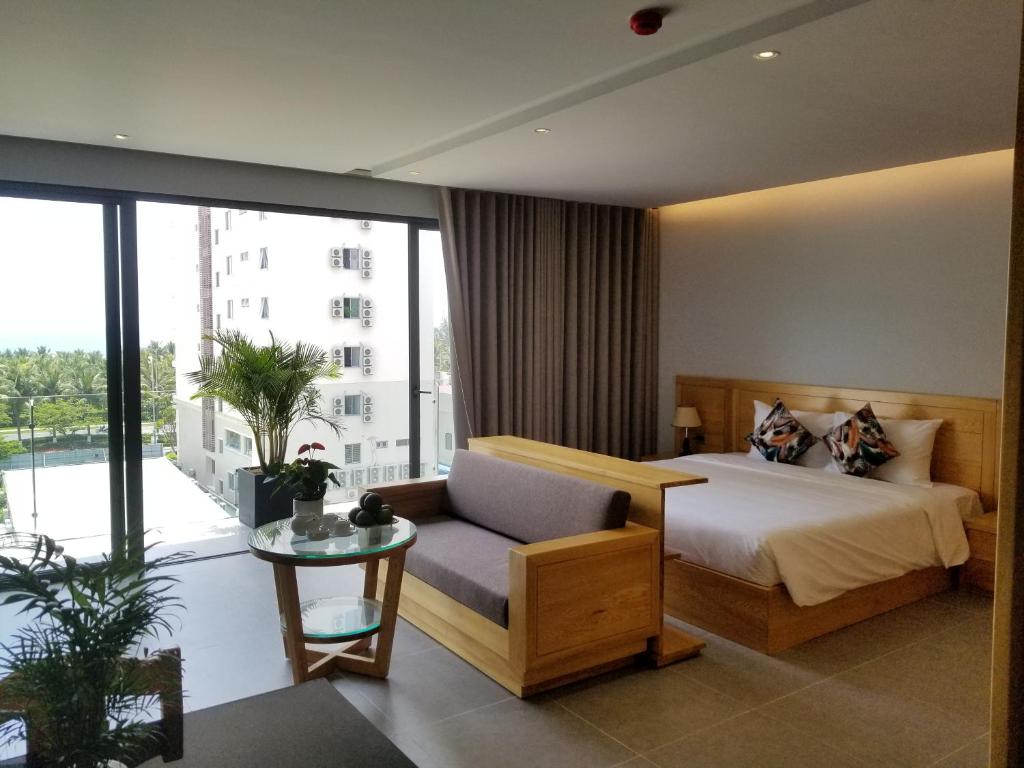 Infinity Pool - 5 min walk to beach - Sekong Apartment - Dağ Manzaralı Daire