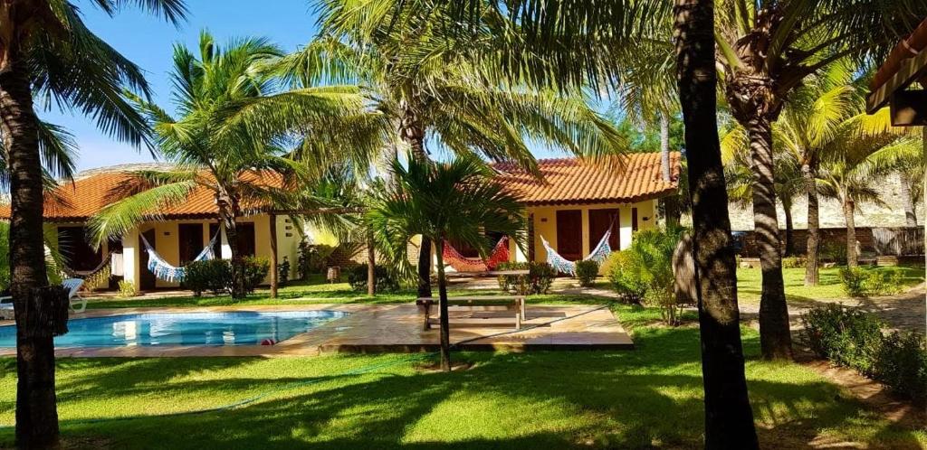  Pousada Surf Village