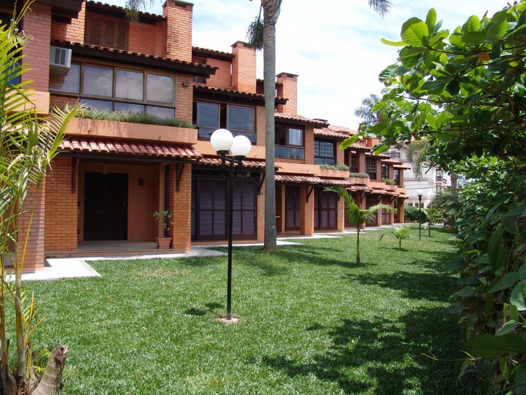  Apartamento 07 Atlântico Jurerê - Quanto mais Perto da Praia Melhor - Reserve Já