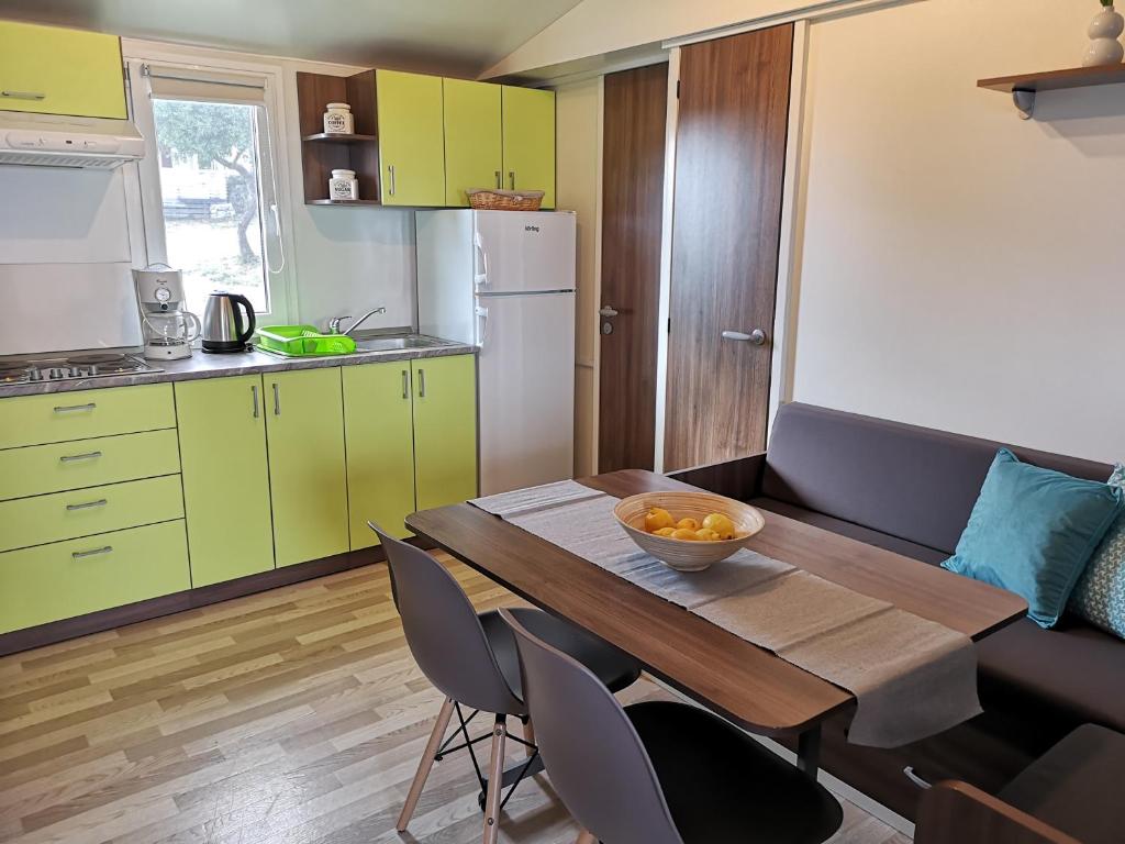 Kuchyň nebo kuchyňský kout v ubytování Mobile homes Marita
