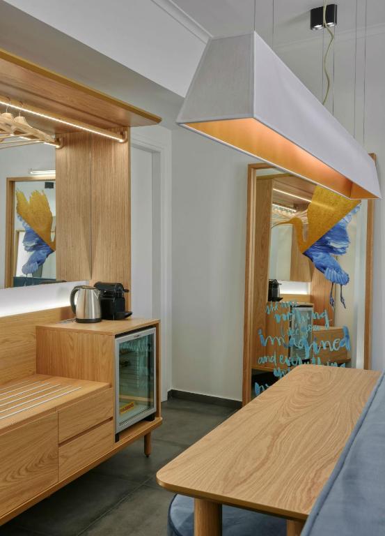 Thomais Boutique Hotelにあるテレビまたはエンターテインメントセンター
