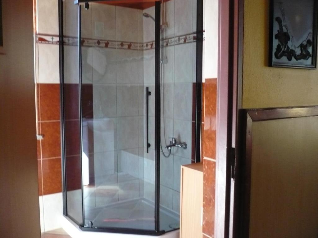 Kúpeľňa v ubytovaní Pokoje gościnne u Andrzeja