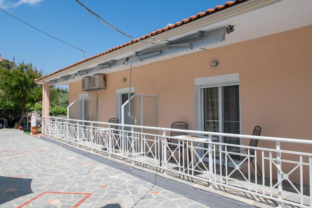 Balkón nebo terasa v ubytování Pension Giannis Αdults only
