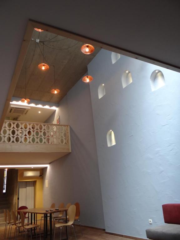 Posezení v ubytování Ura Hostel