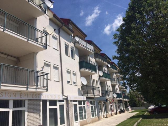 Rehab Apartment 8380 Hévíz, Tavirózsa utca 1 emelet 4 kép - 1