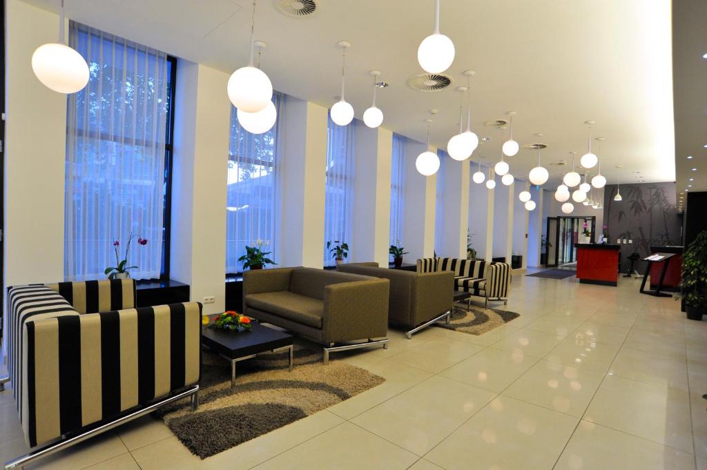 Posezení v ubytování Golden Tulip Kassel Hotel Reiss