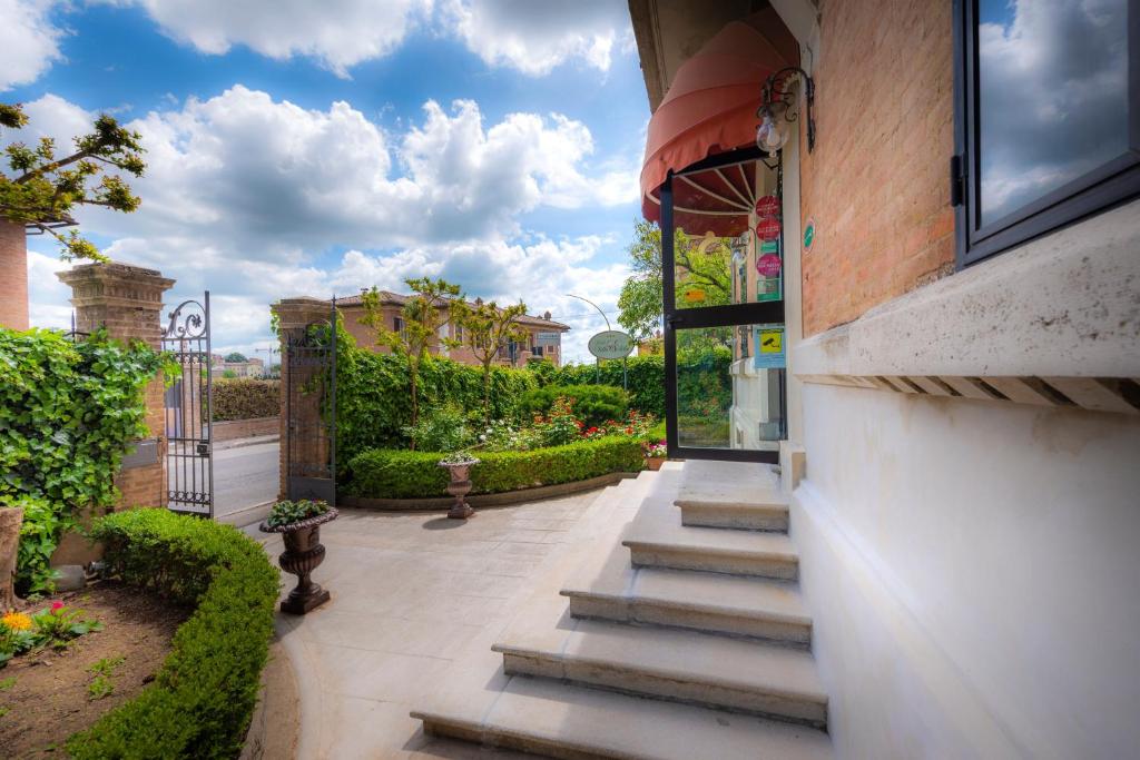 Vonkajšia záhrada v ubytovaní Villa Elda Boutique Hotel