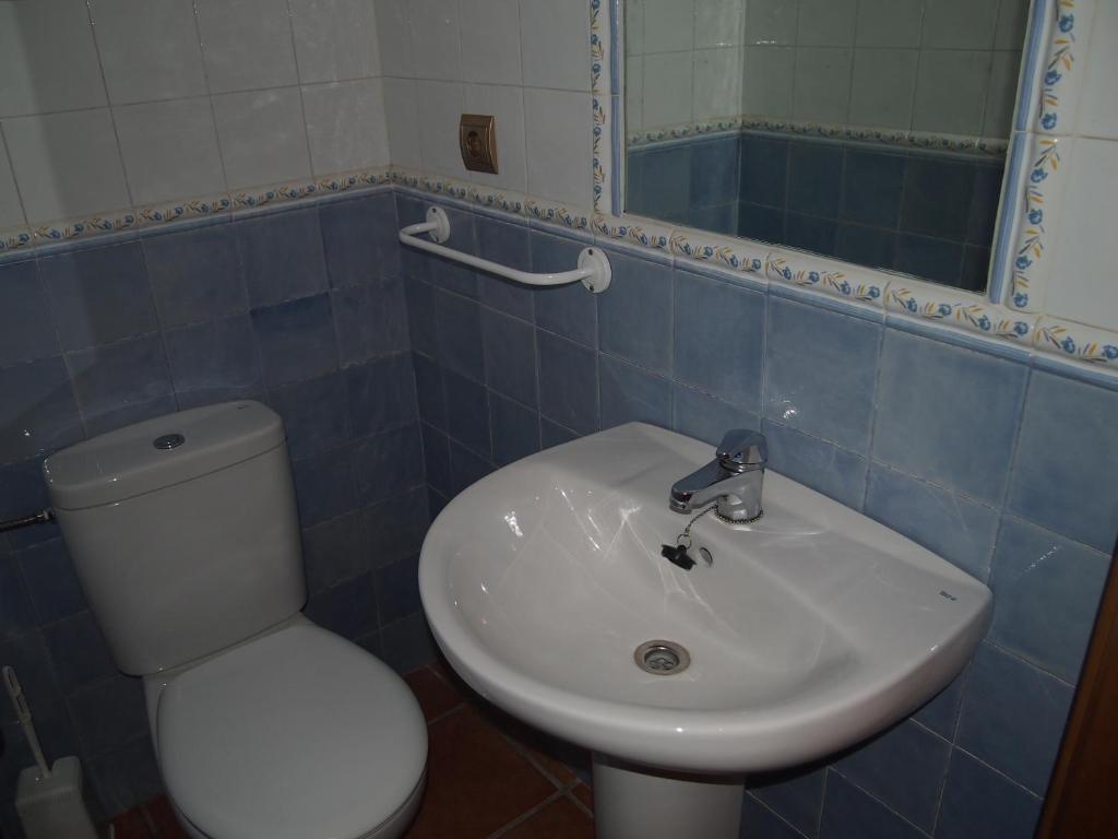 Koupelna v ubytování Vivienda Turística Rural Casa Camilo