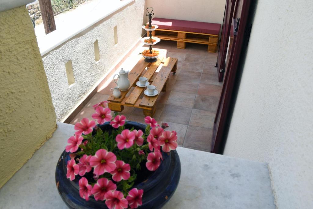 Balkon lub taras w obiekcie Little Yard Studios & Apartments #1