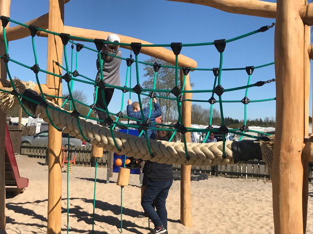 Laste mänguala majutusasutuses Vorbasse camping