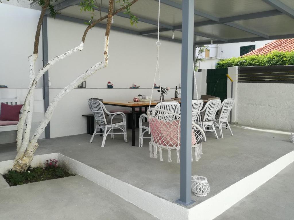 Patio nebo venkovní prostory v ubytování Apartments Vrime