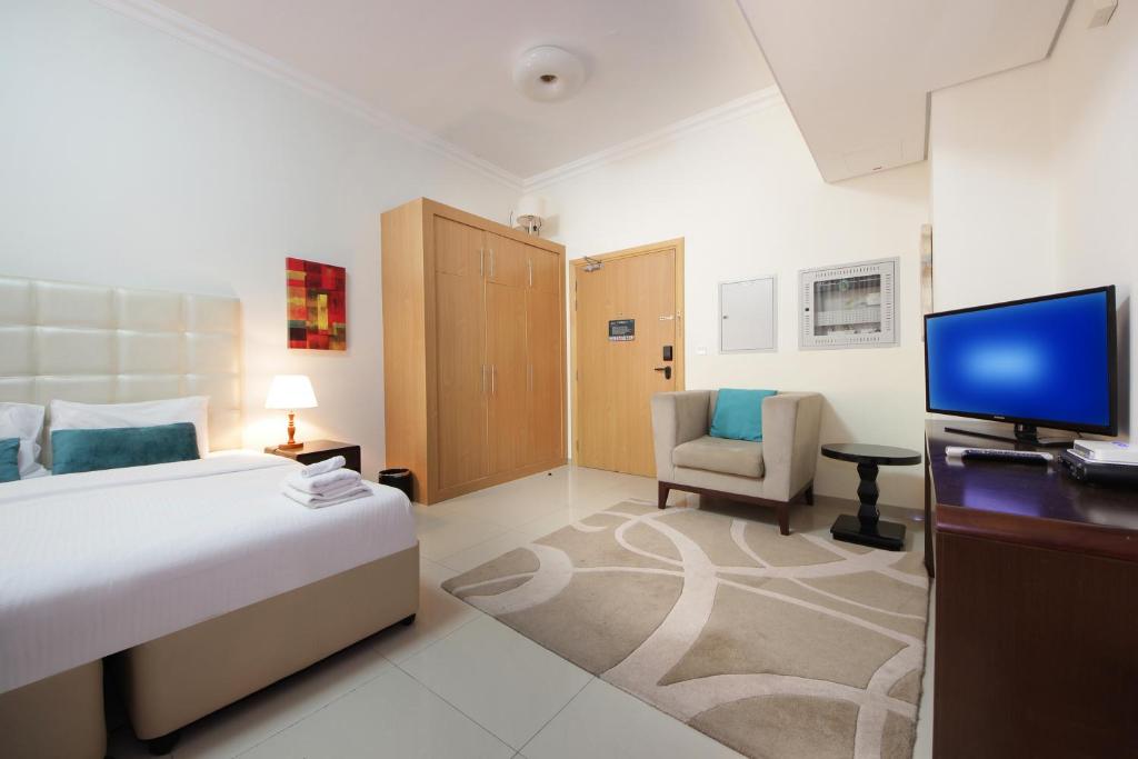 SHH – Furnished Studio Apartment, Lincoln Park B, Arjan