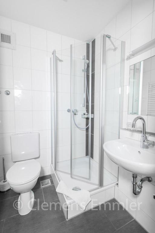 Koupelna v ubytování Gasthof Hotel Engel