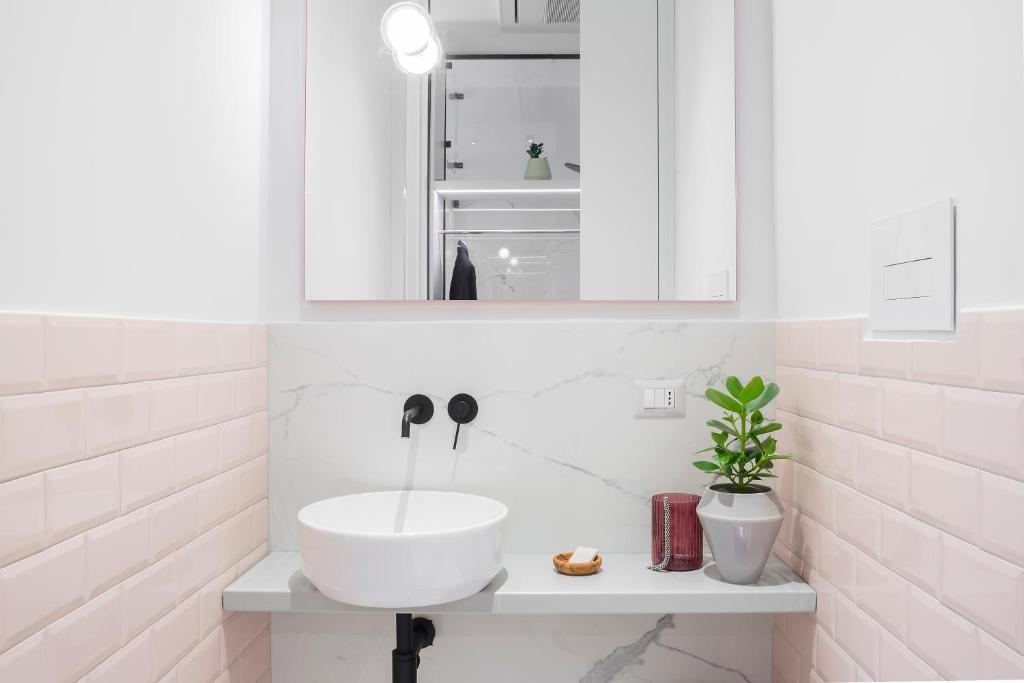 The Radical Hotel Roma - Resim 17