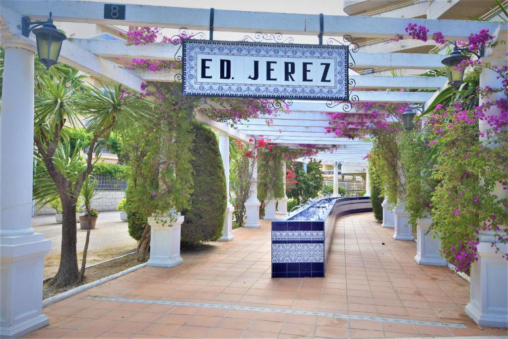 Residencial Ventura Park / Royal / Jerez - One-Bedroom Apartment (2-4 Adults) - Jerez
