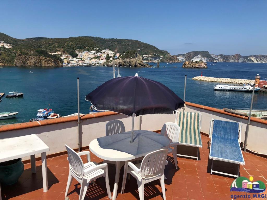 Gallery image of Magi - Bellavista in Ponza
